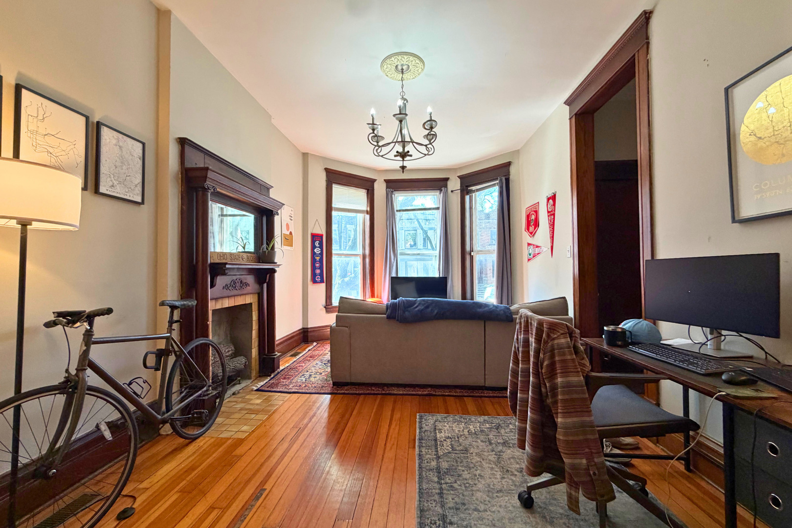 1016 W OAKDALE Avenue Unit: 1