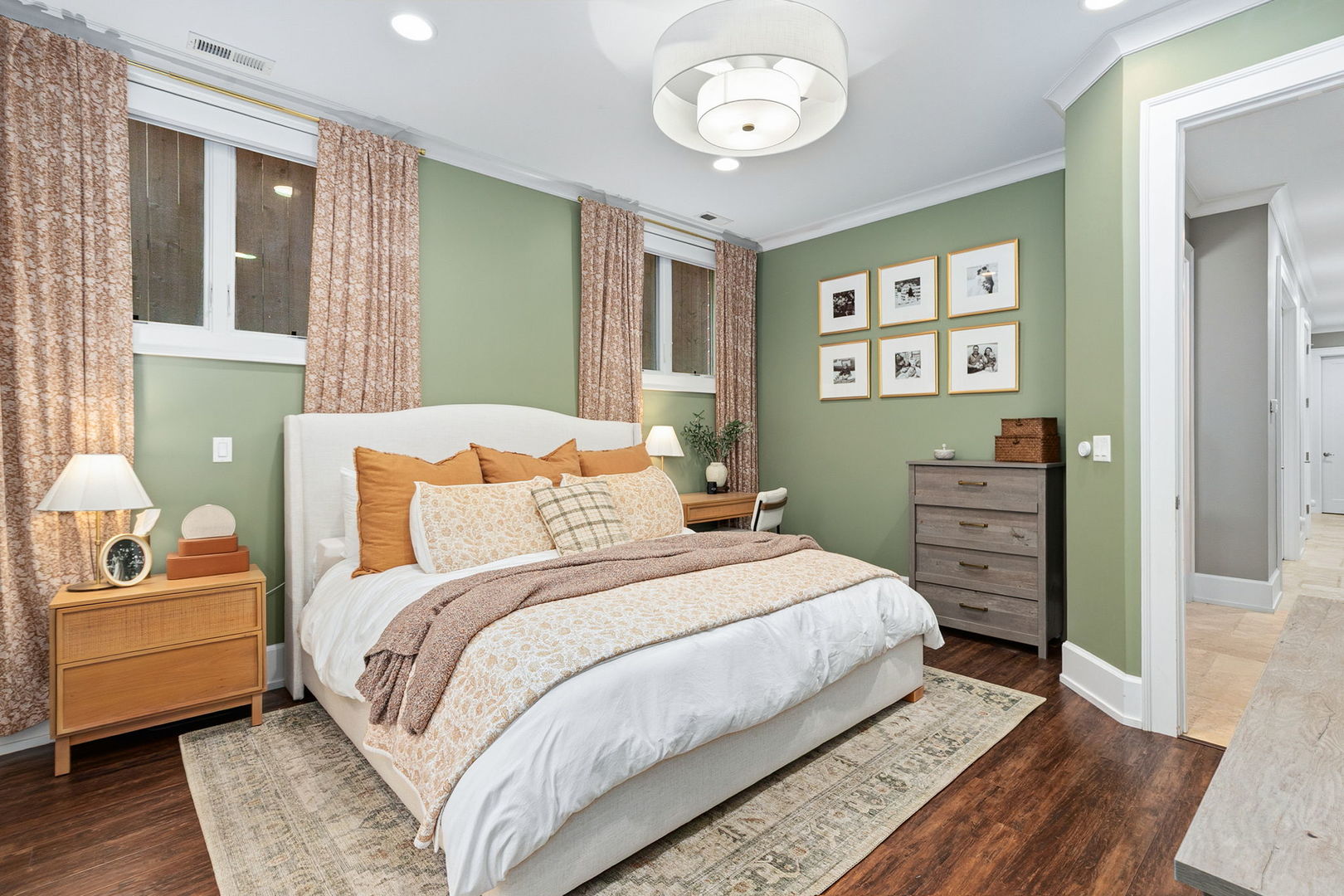 2717 N Racine Avenue Unit: 1