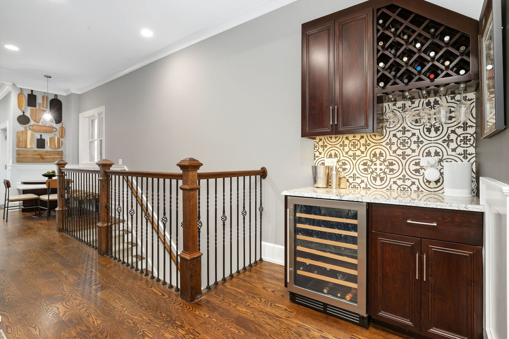 2717 N Racine Avenue Unit: 1