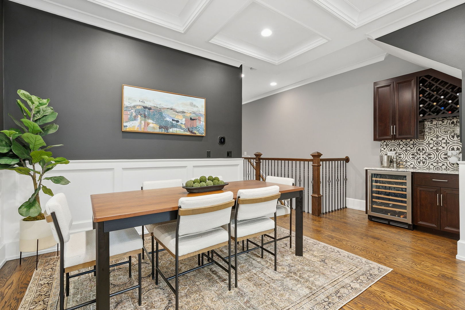 2717 N Racine Avenue Unit: 1