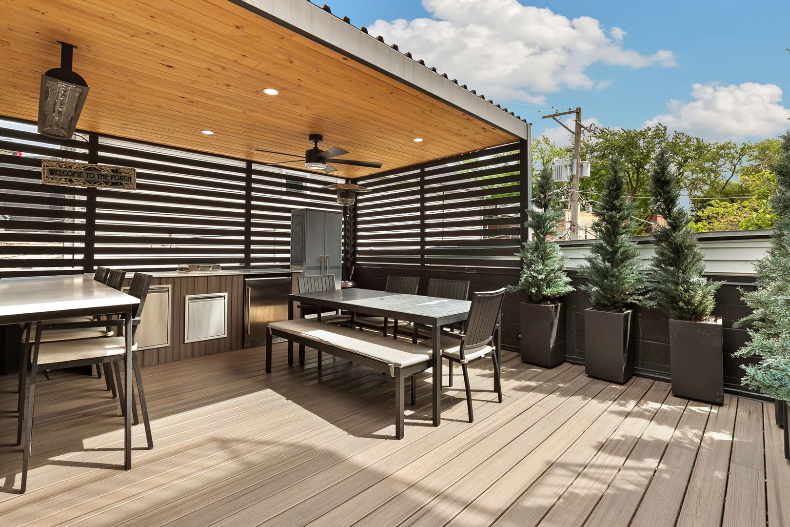 2717 N Racine Avenue Unit: 1