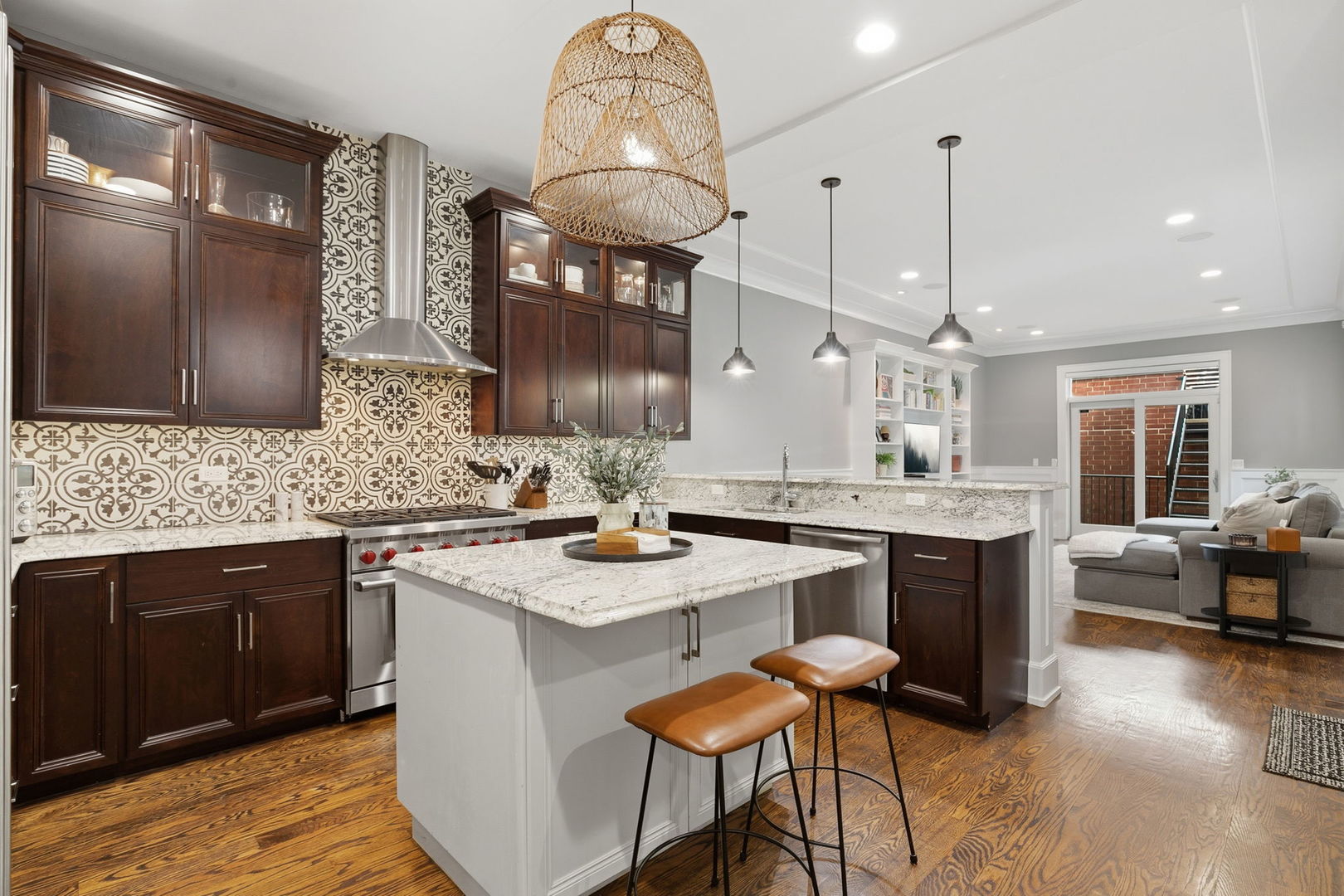 2717 N Racine Avenue Unit: 1