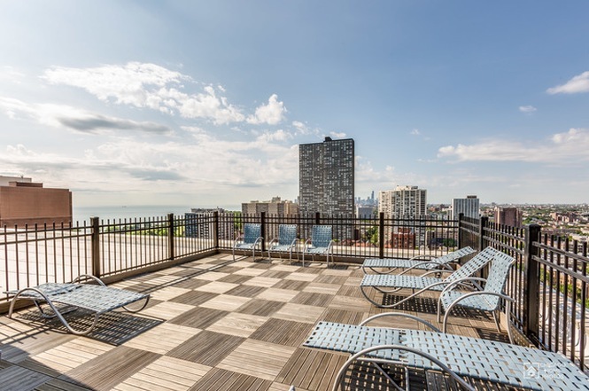 720 W Gordon Terrace Unit: 17C