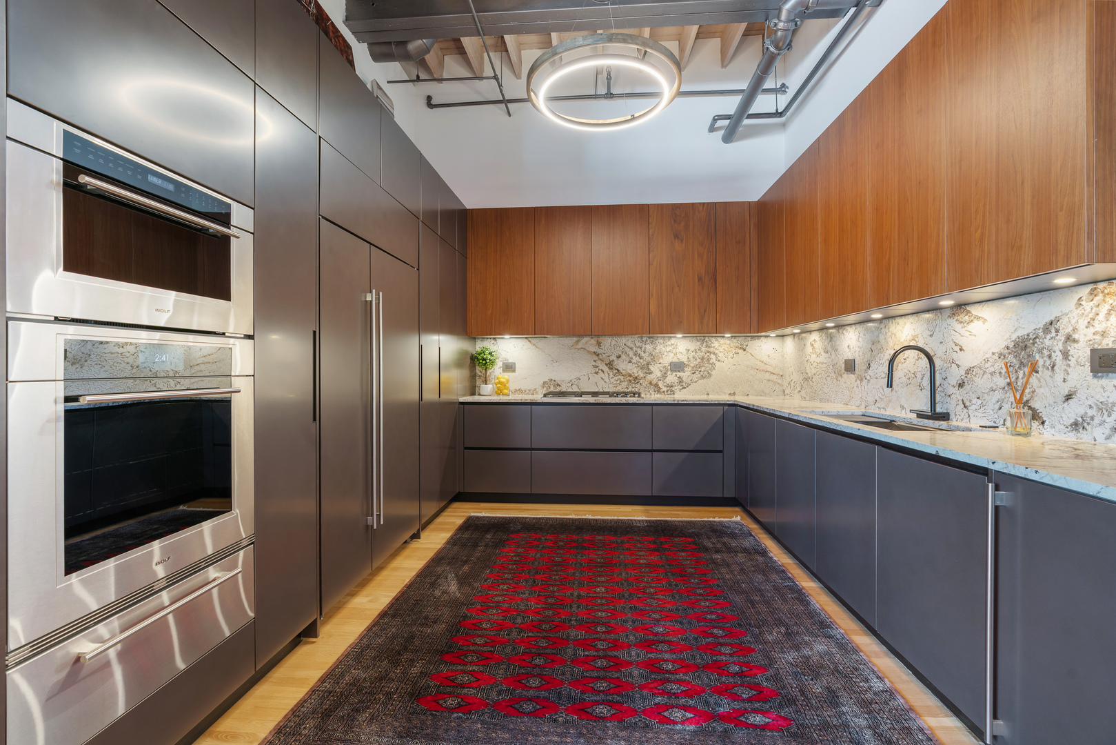 420 W Grand Avenue Unit: 5D