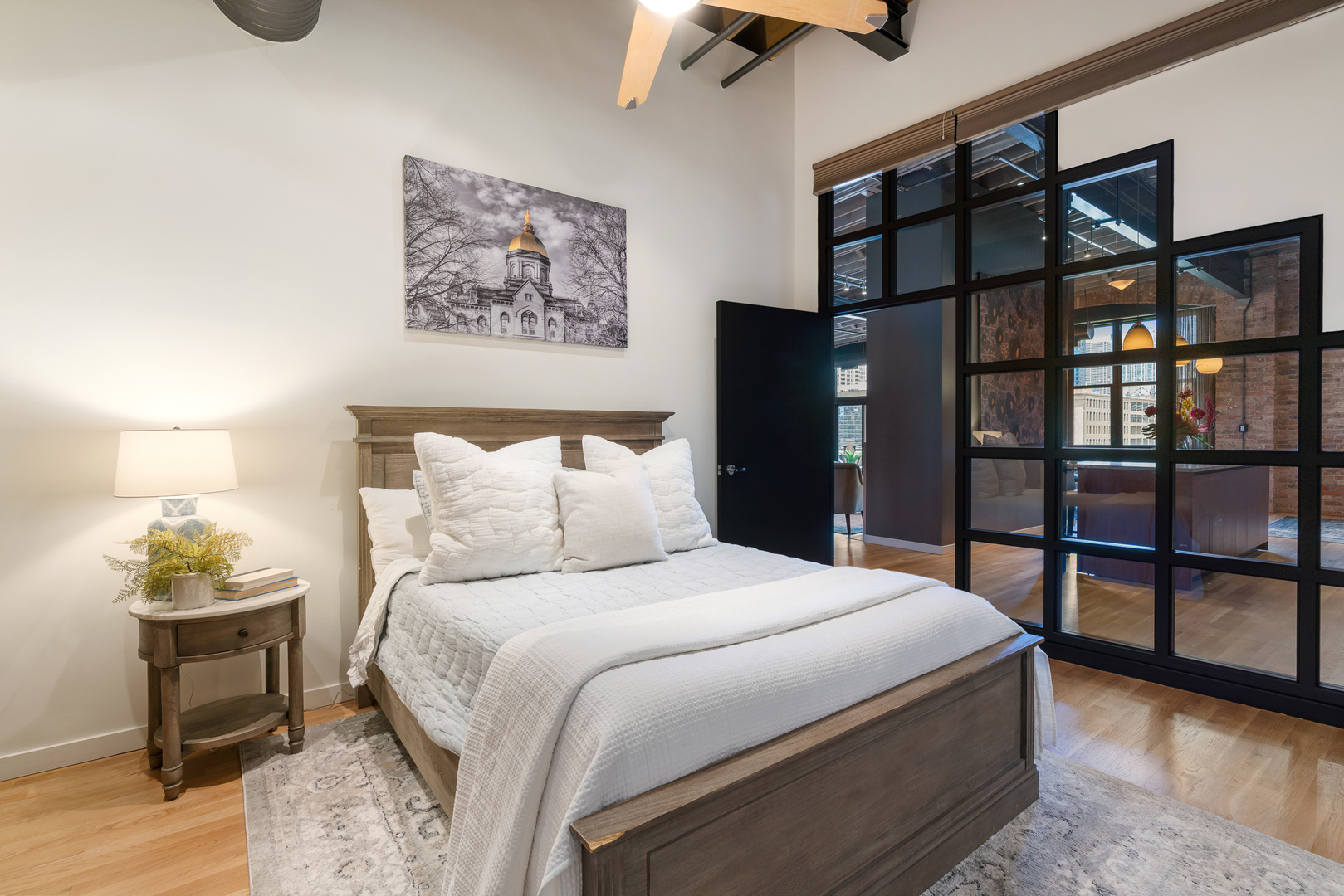 420 W Grand Avenue Unit: 5D