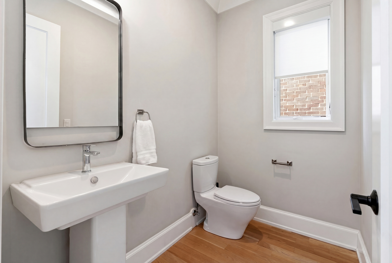 2738 N Racine Avenue Unit: 1w