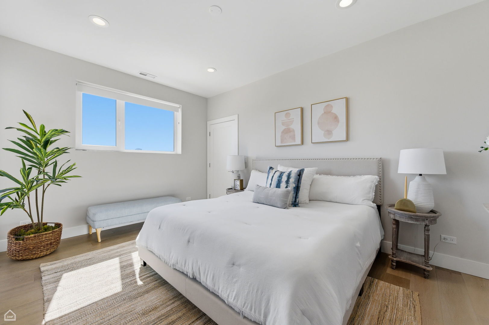 2342 W Adams Street Unit: 505