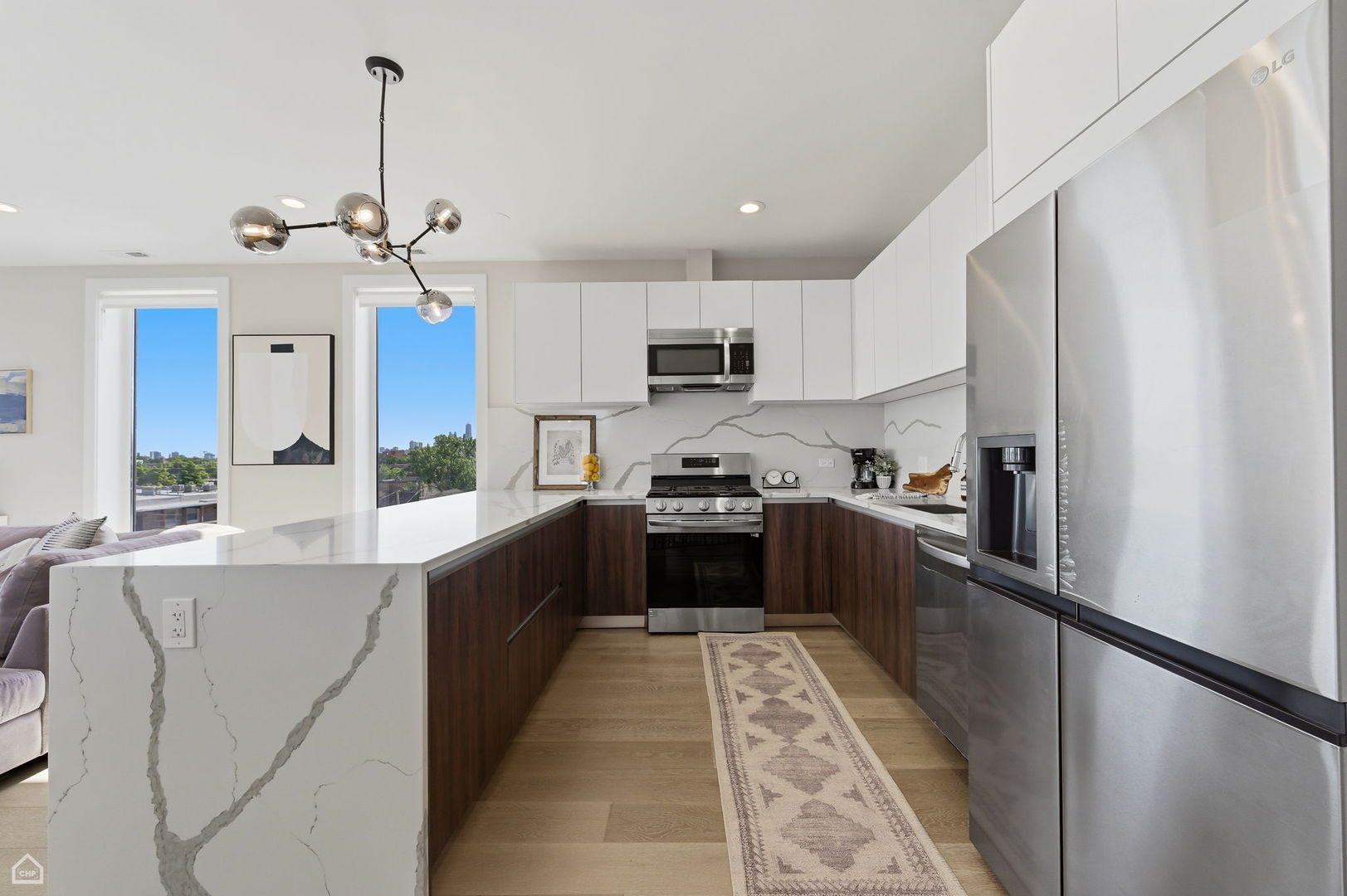 2342 W Adams Street Unit: 505
