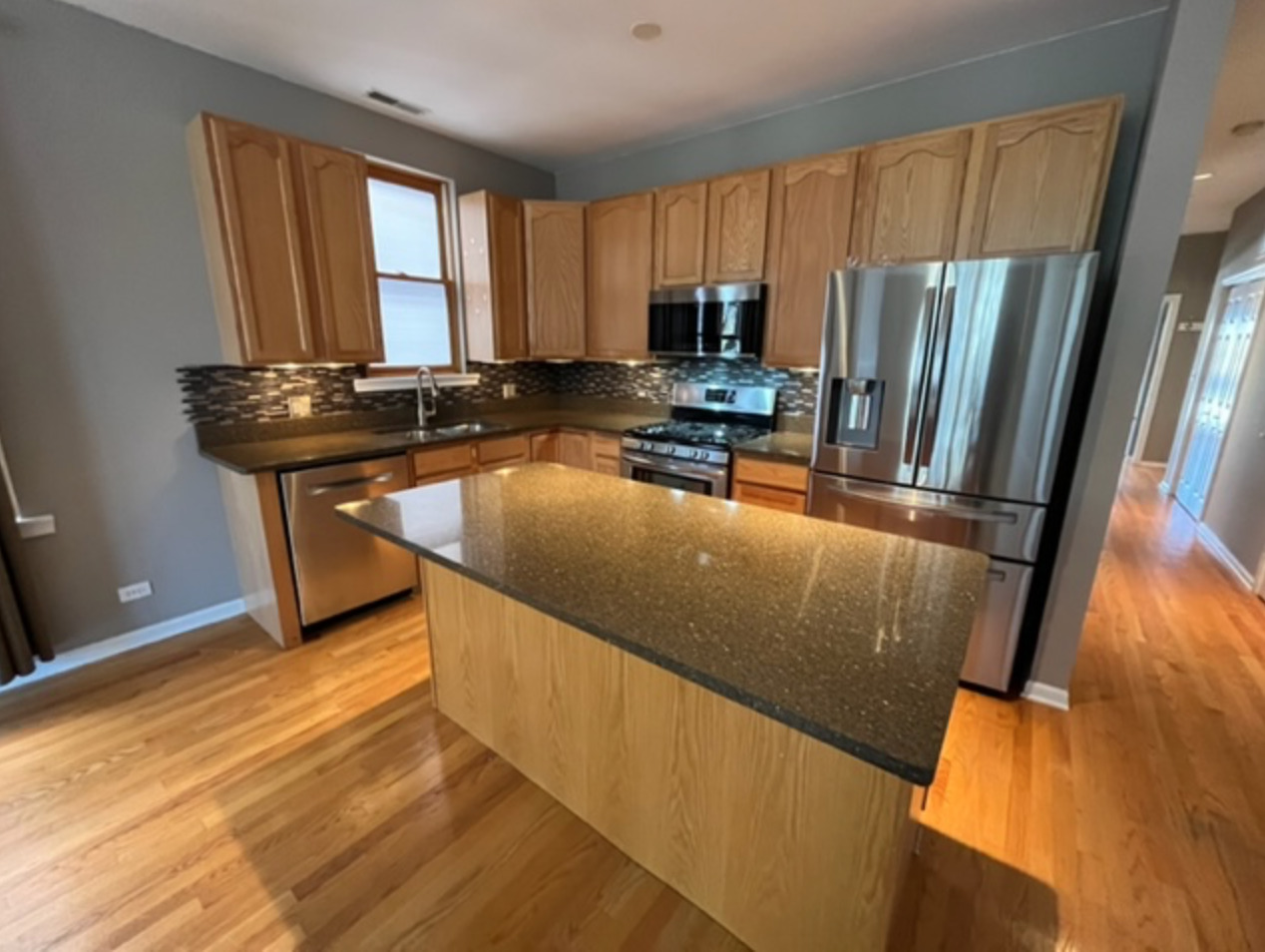 4315 N Richmond Street Unit: 2N