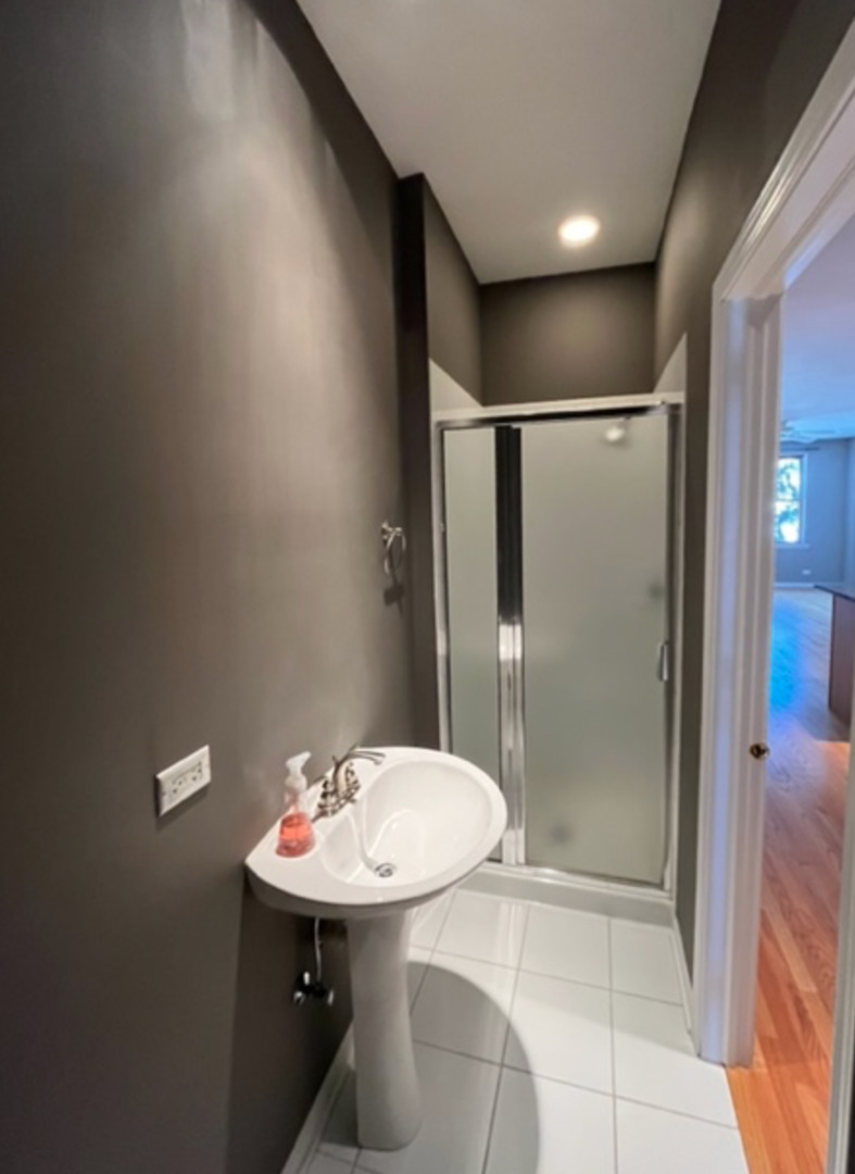 4315 N Richmond Street Unit: 2N