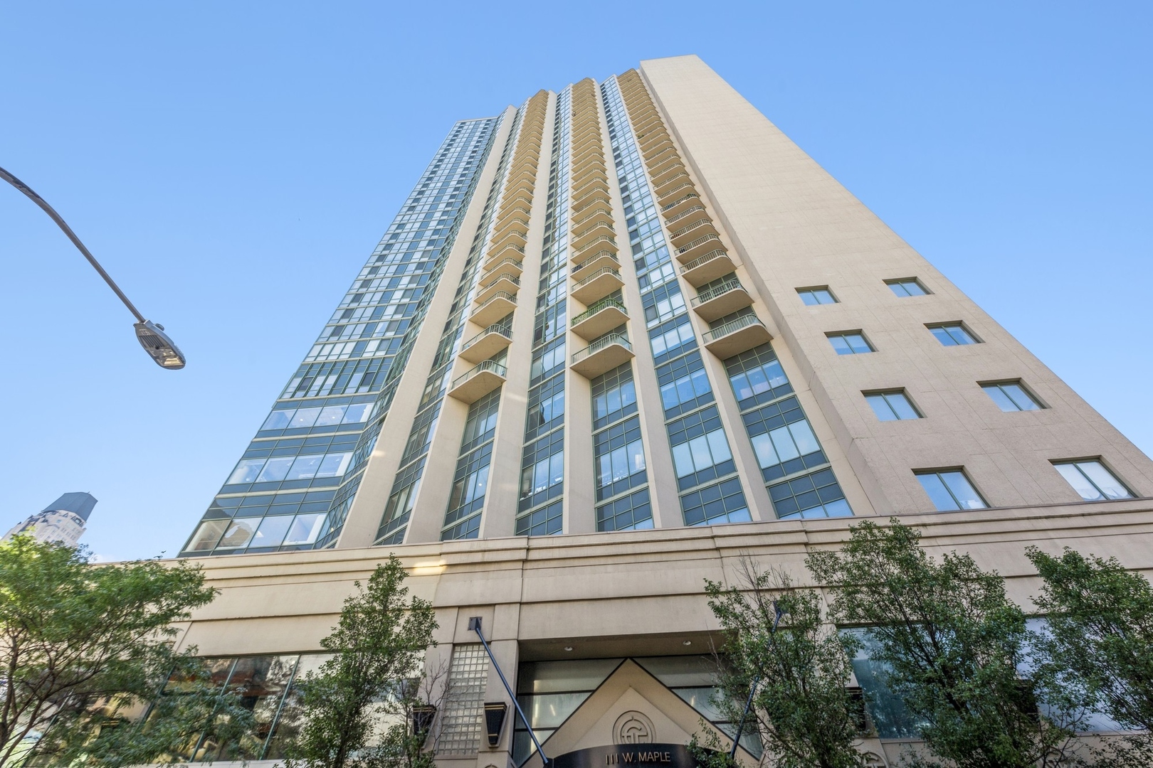 111 W Maple Street Unit: 3311