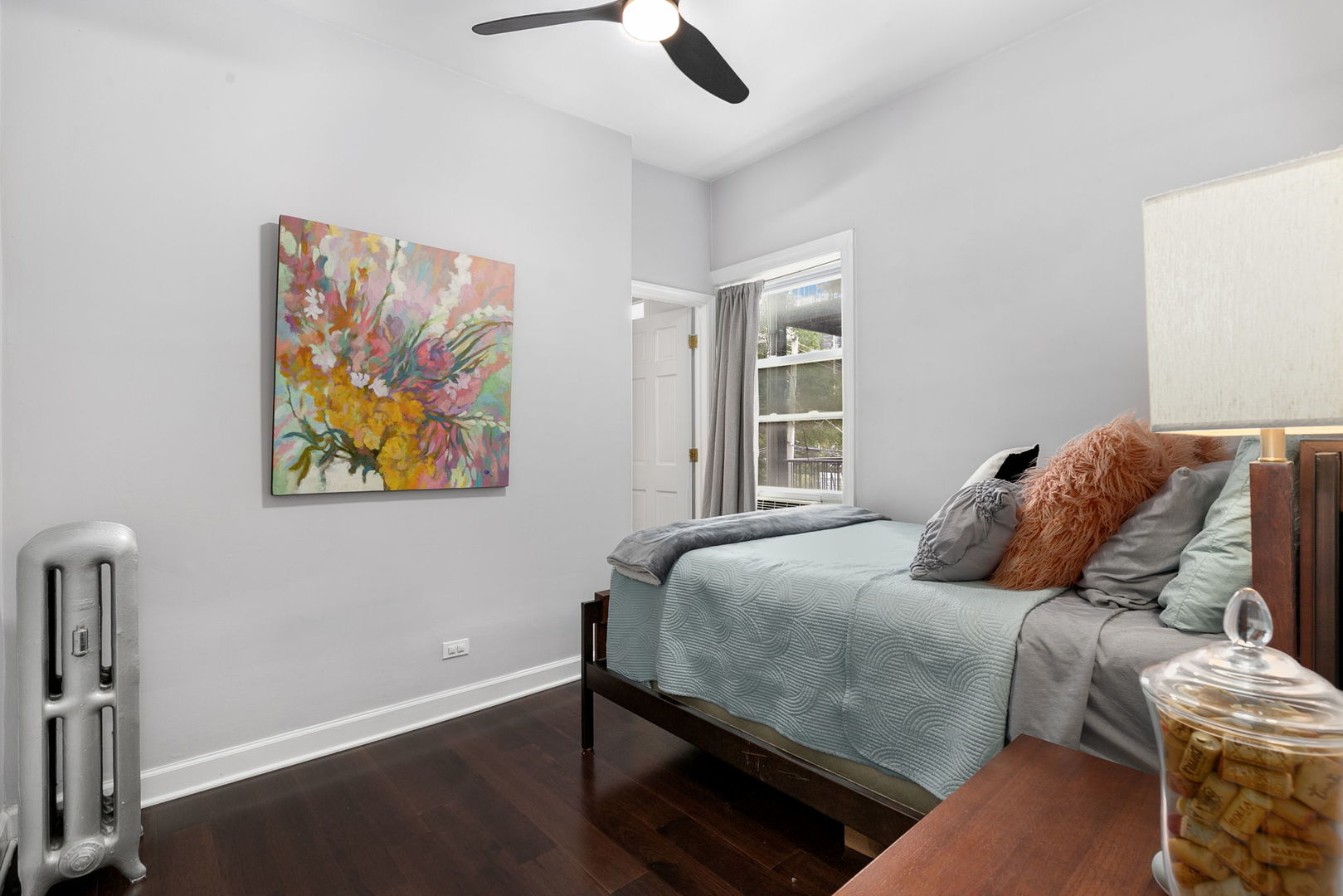 839 W Lakeside Place Unit: 2W