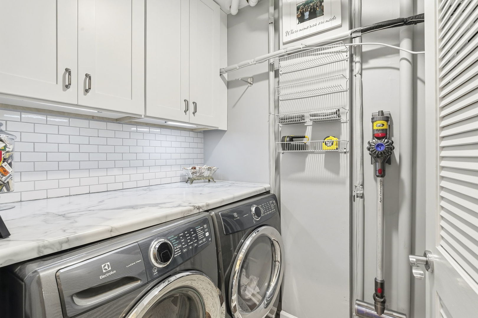 1422 N Orleans Street Unit: 3S