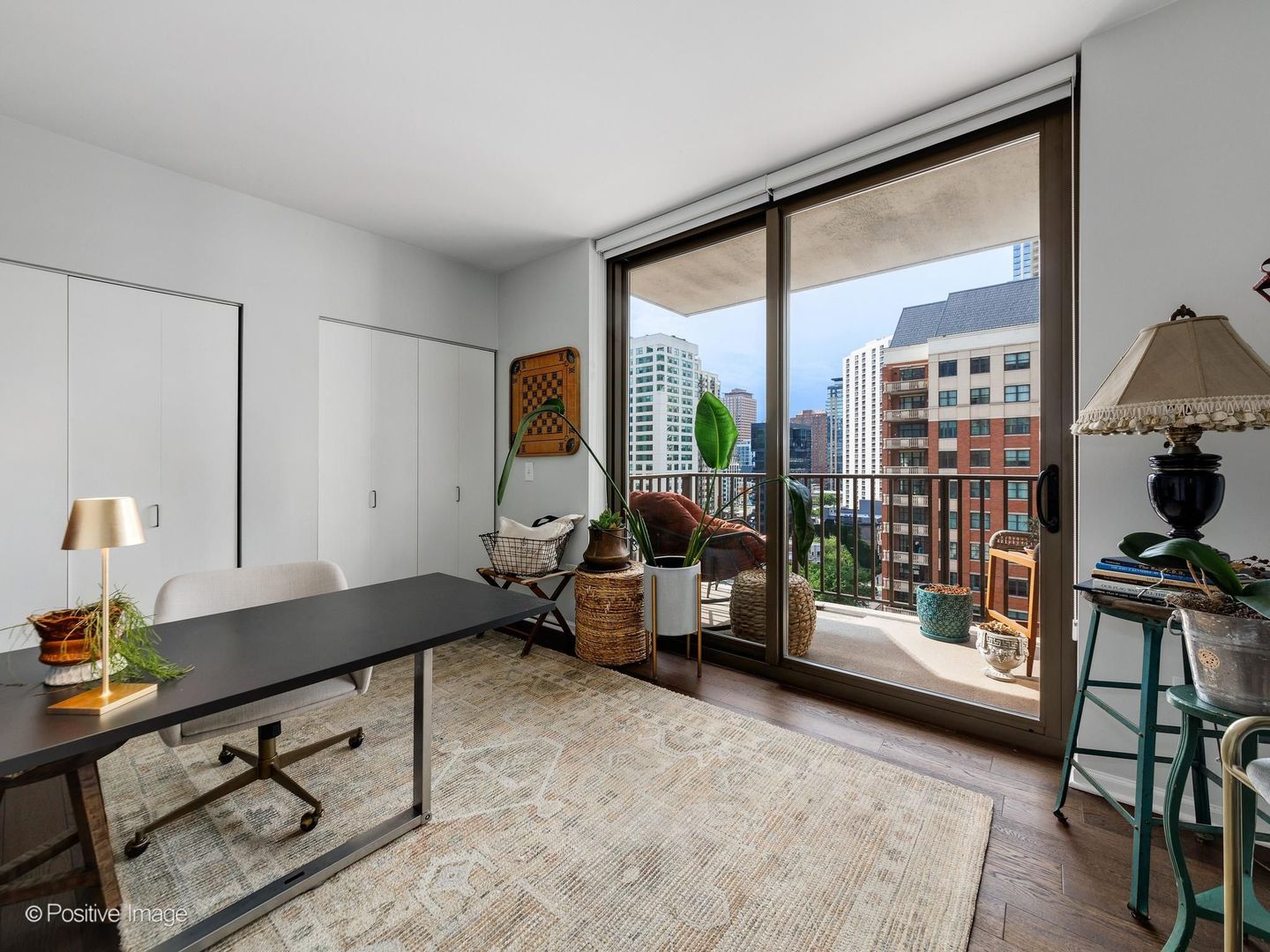 635 N Dearborn Street Unit: 1301