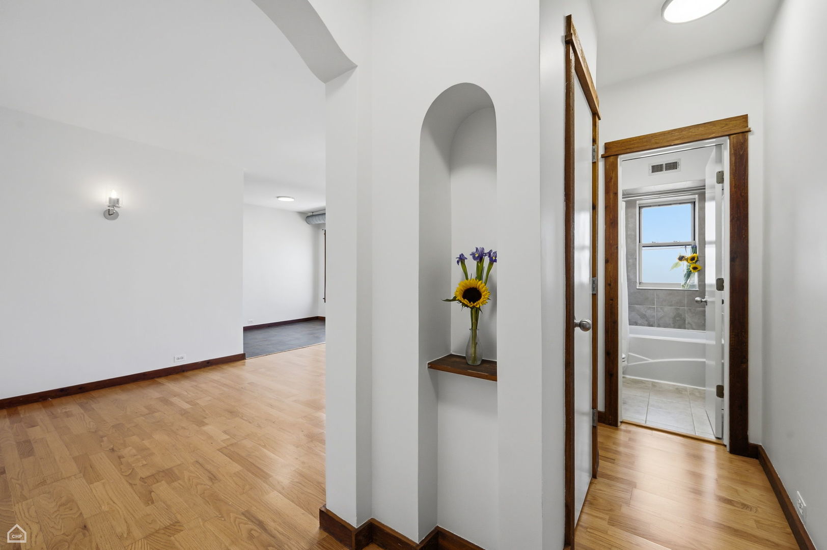 5400 S Harper Avenue Unit: 1403