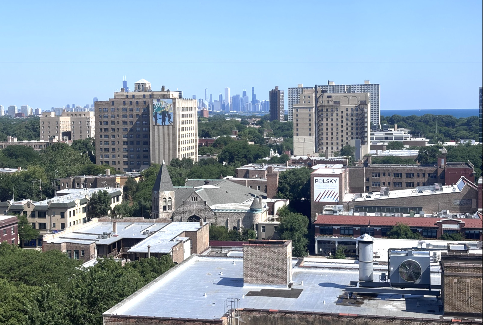 5400 S Harper Avenue Unit: 1403