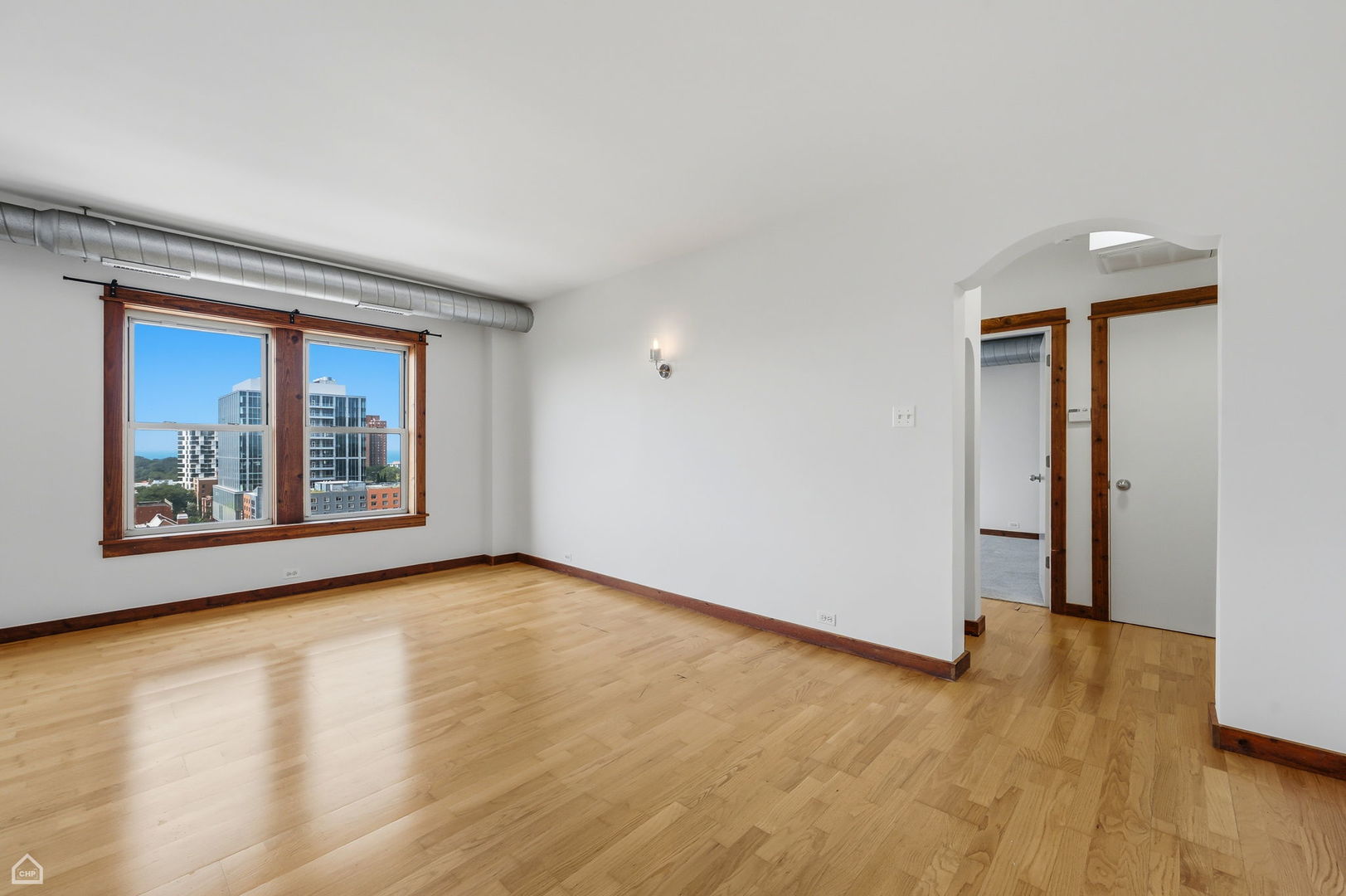 5400 S Harper Avenue Unit: 1403