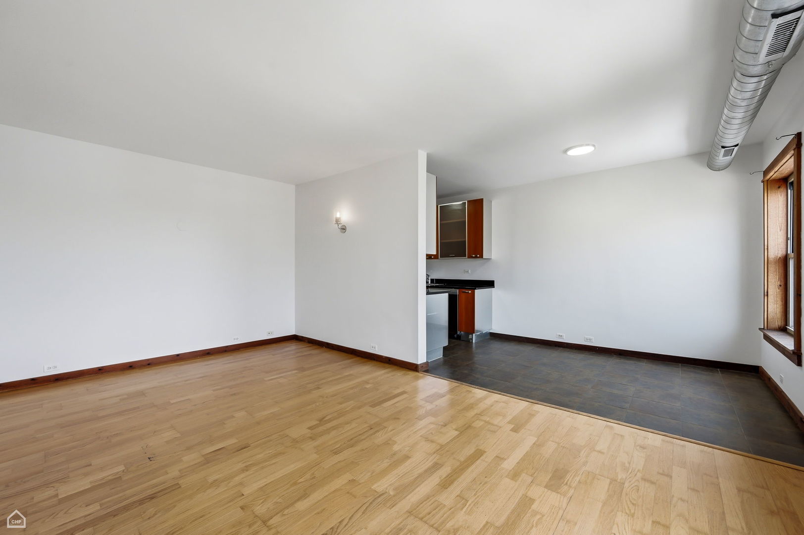 5400 S Harper Avenue Unit: 1403