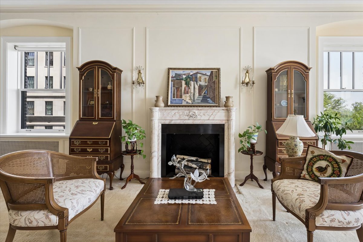 1448 N Lake Shore Drive N Unit: 5B