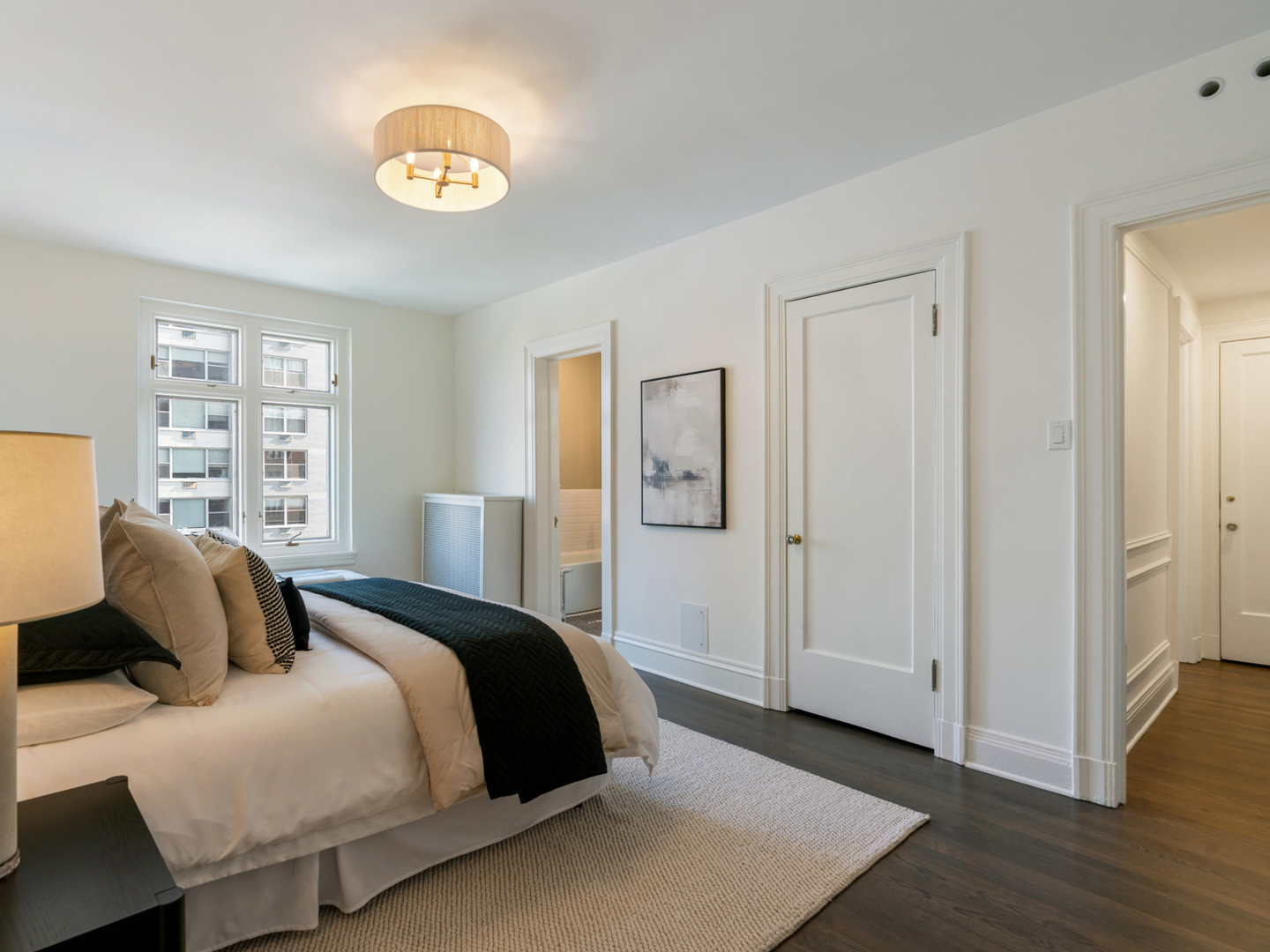 3800 N Lake Shore Drive Unit: 11E
