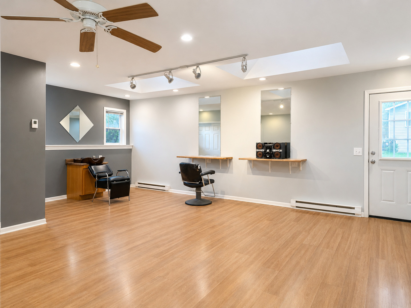 25640 W Wacker Drive