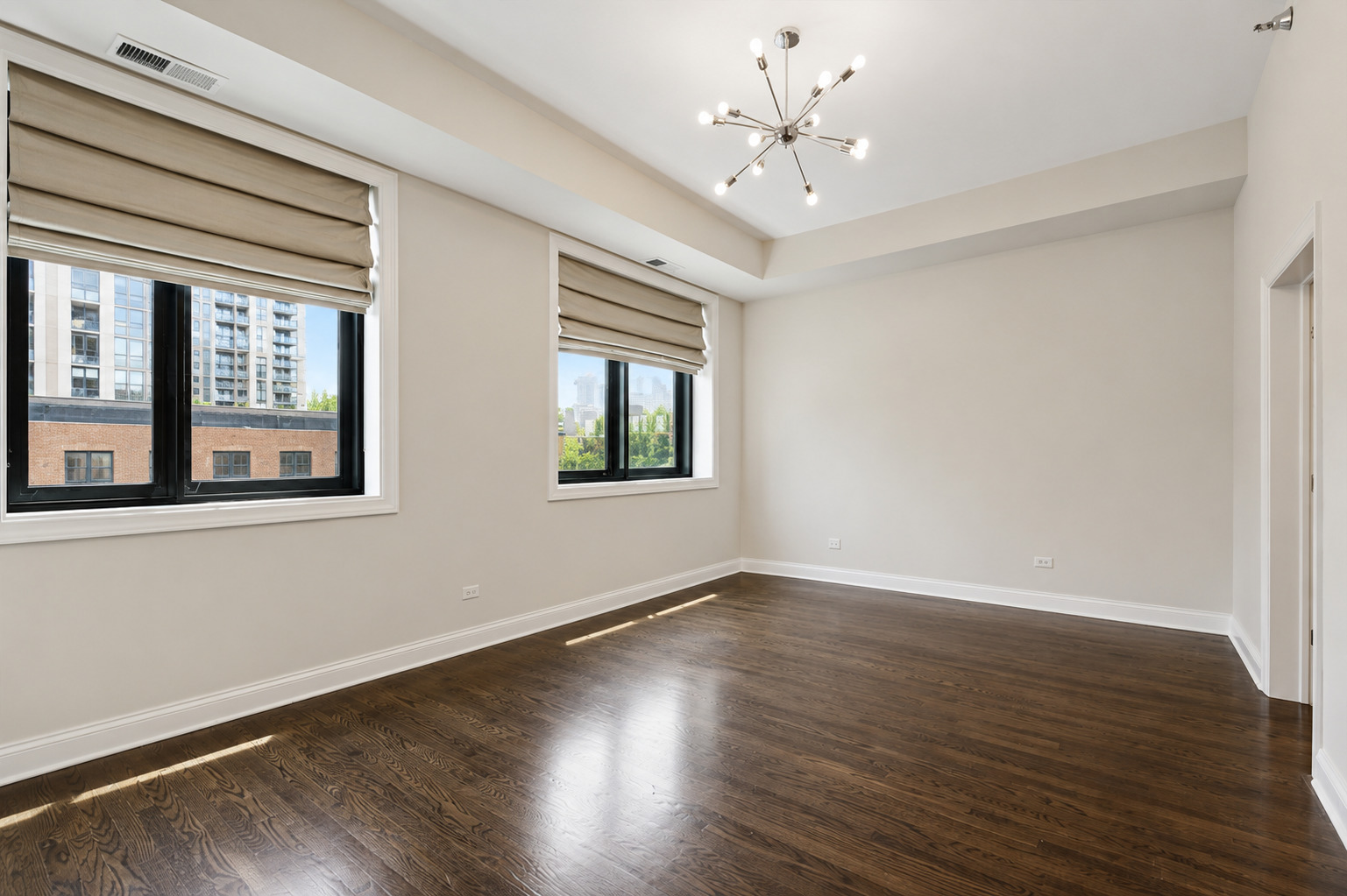 30 W ERIE Street Unit: 501