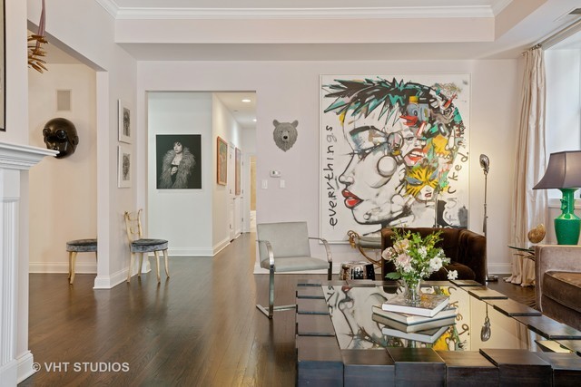 30 W ERIE Street Unit: 501