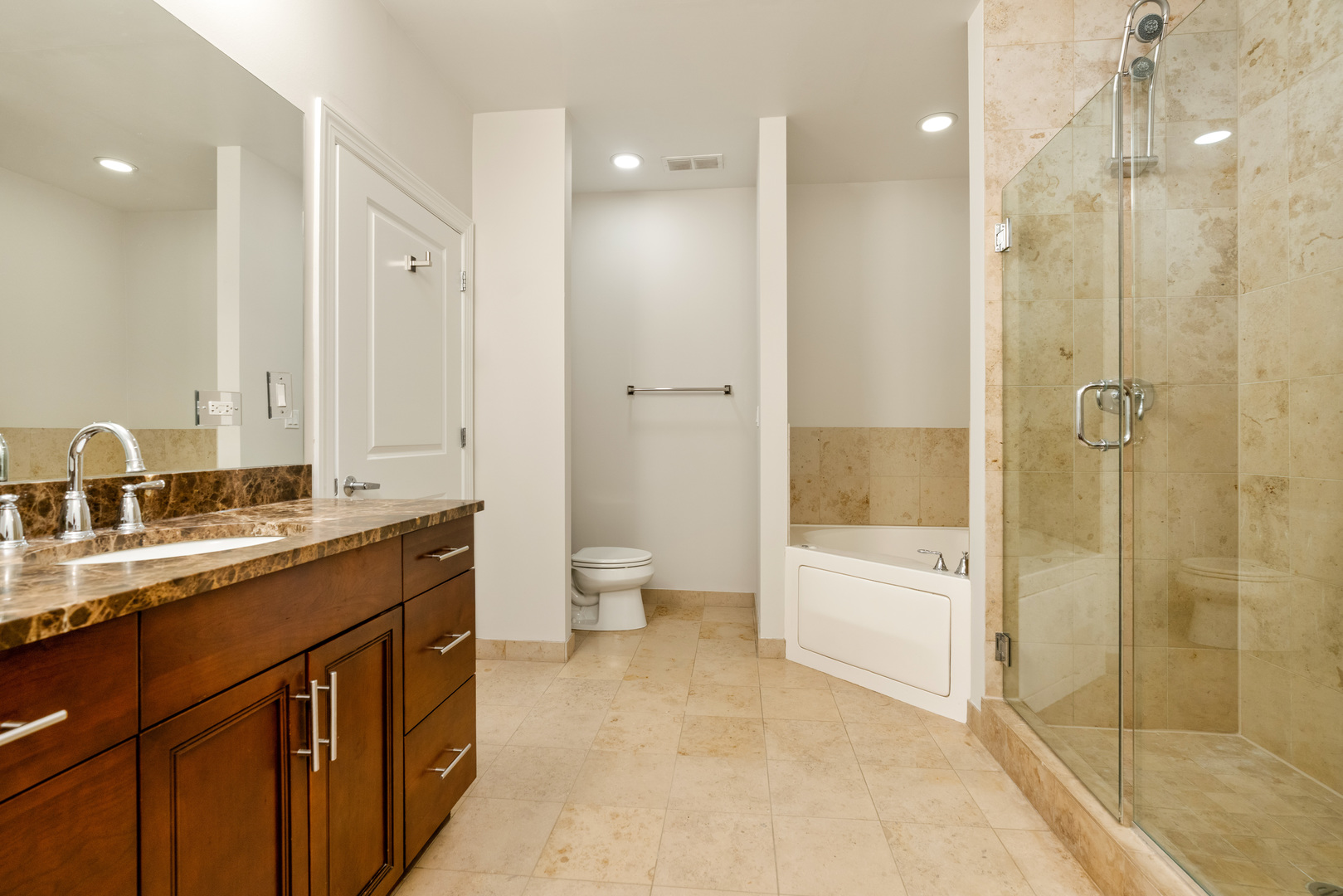 30 W ERIE Street Unit: 501