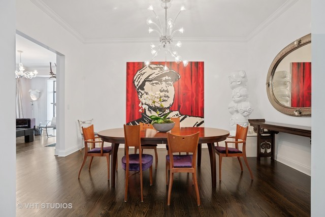 30 W ERIE Street Unit: 501