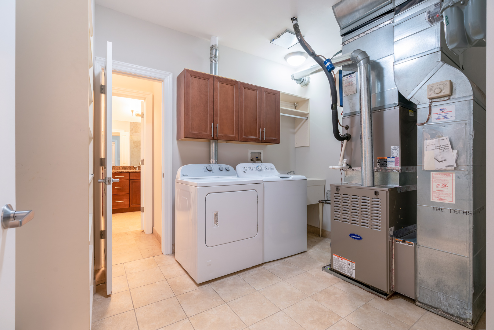 30 W ERIE Street Unit: 501