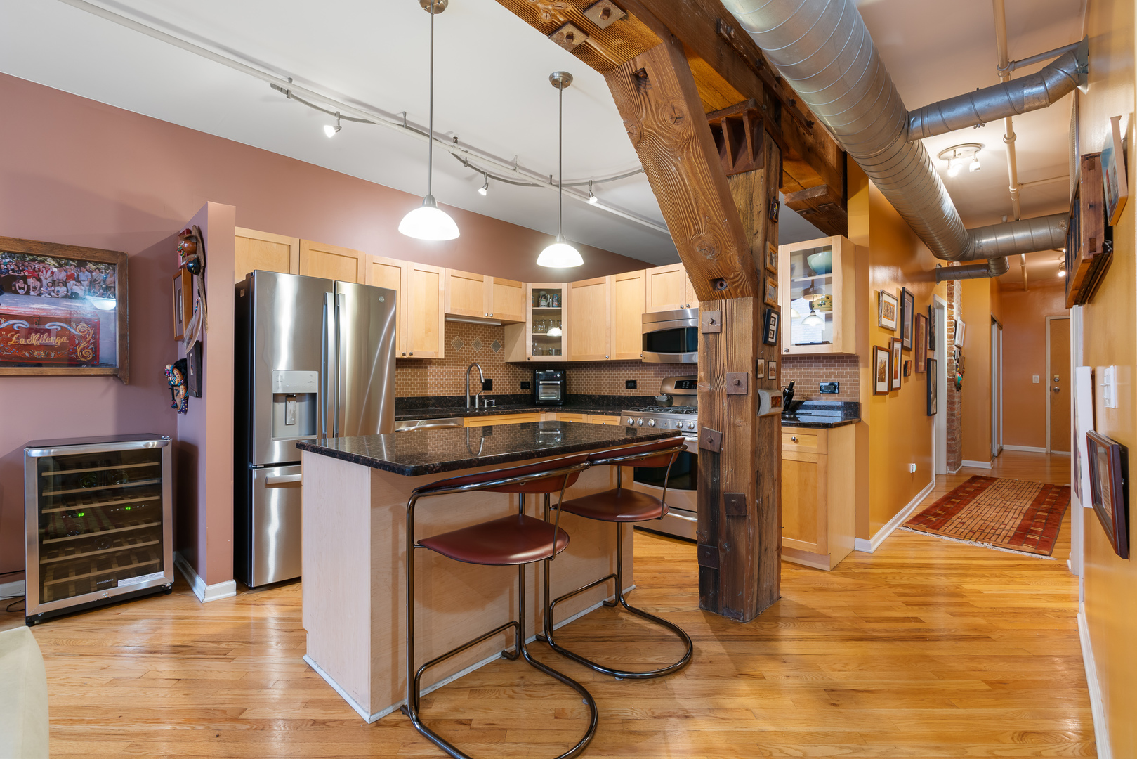 520 W Huron Street Unit: 504