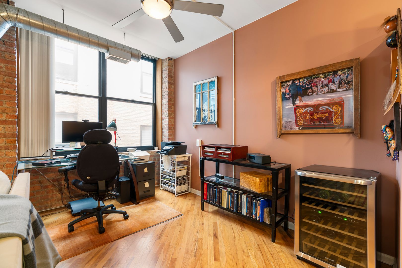 520 W Huron Street Unit: 504