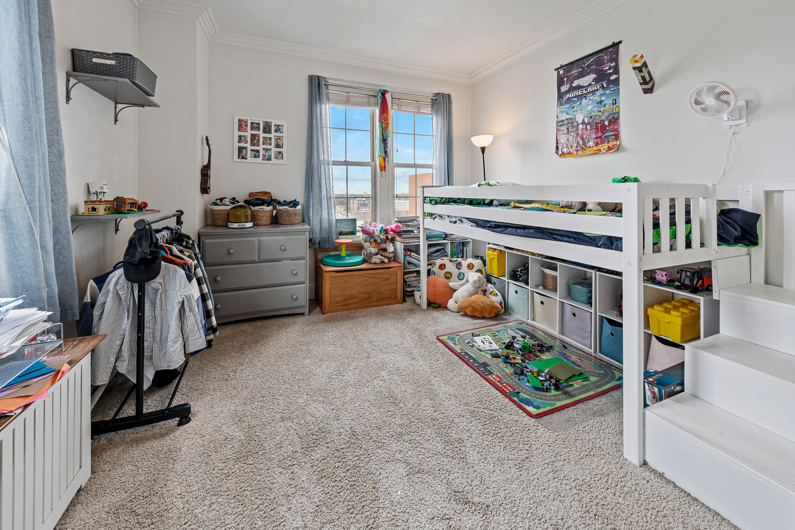 6101 N Sheridan Road Unit: 10C