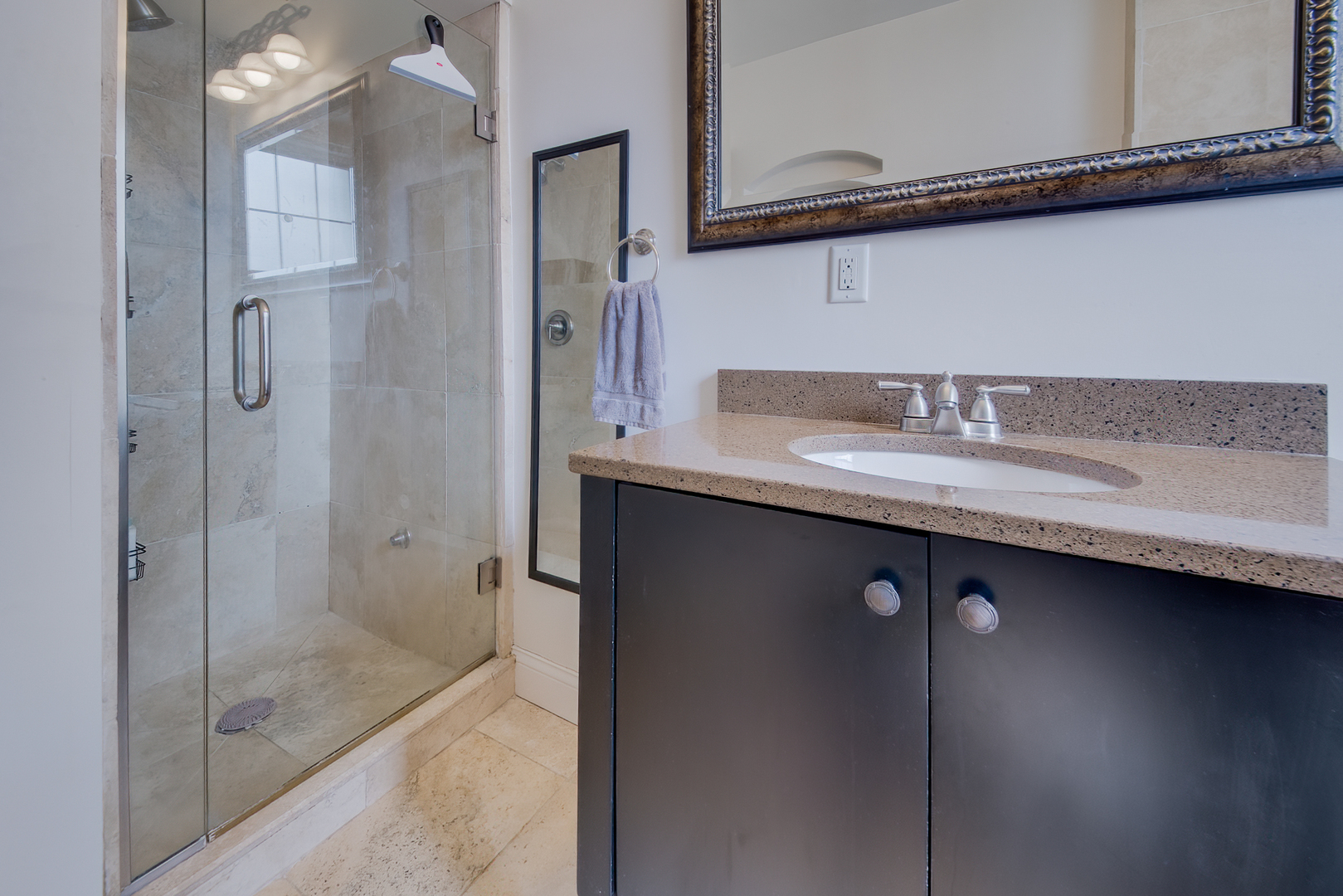 6101 N Sheridan Road Unit: 10C