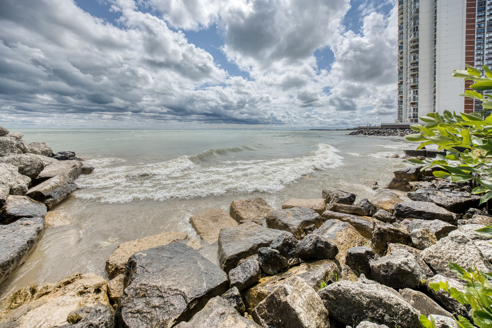 6101 N Sheridan Road Unit: 10C