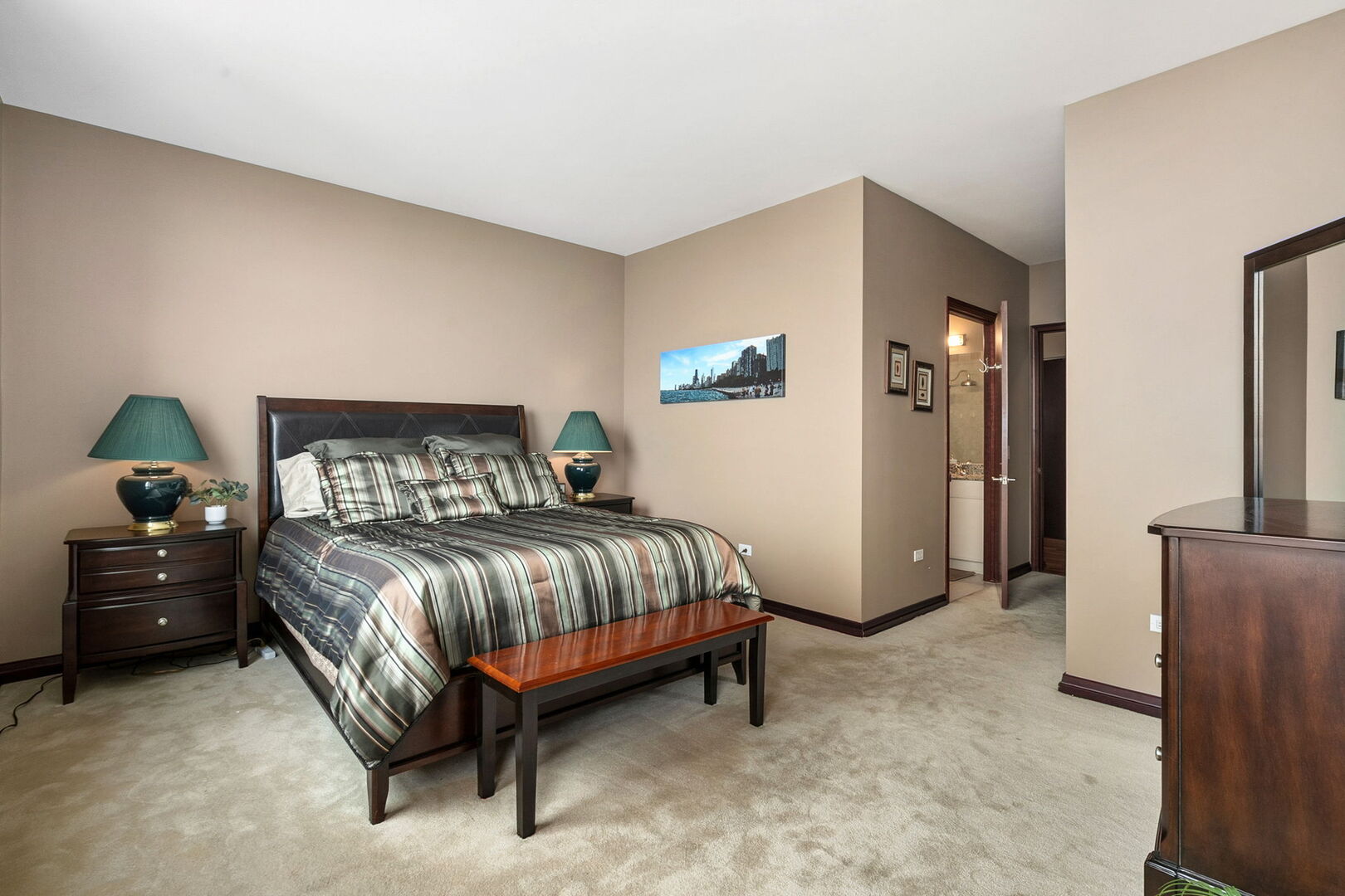 33 W Ontario Street Unit: 41EN