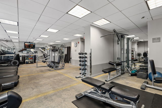 33 W Ontario Street Unit: 41EN