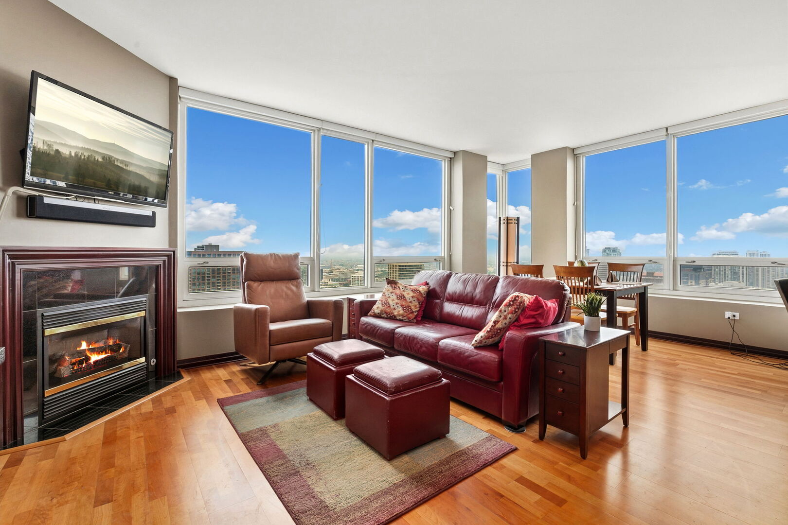33 W Ontario Street Unit: 41EN