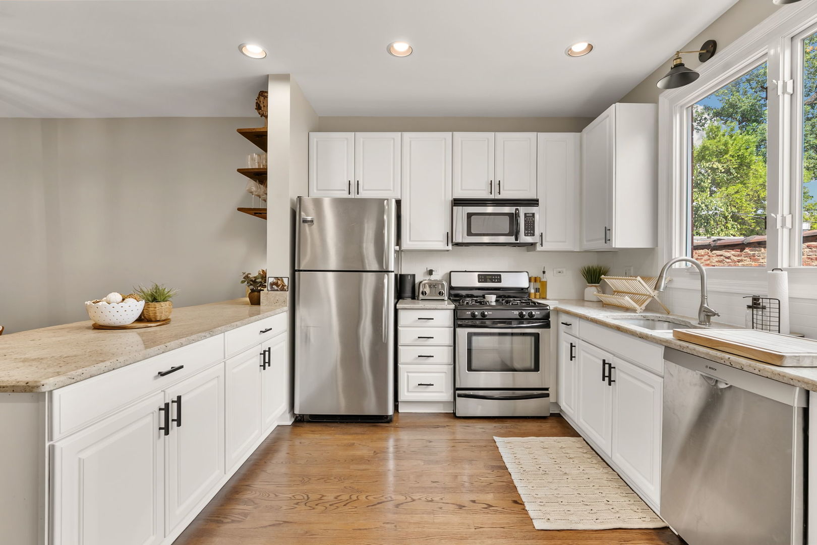 2939 N Honore Street Unit: C