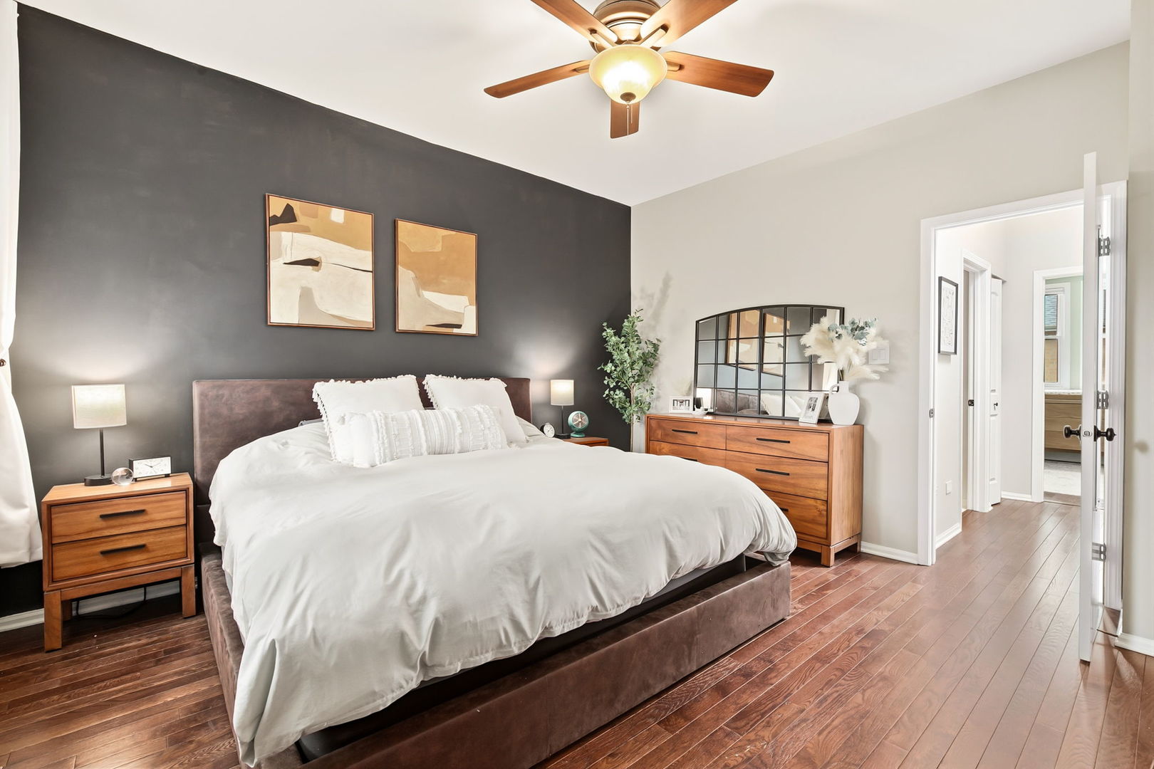 2939 N Honore Street Unit: C