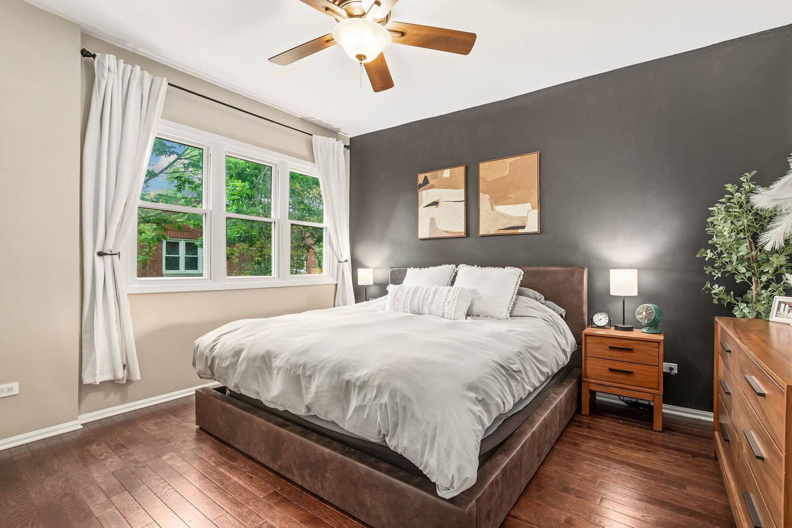 2939 N Honore Street Unit: C