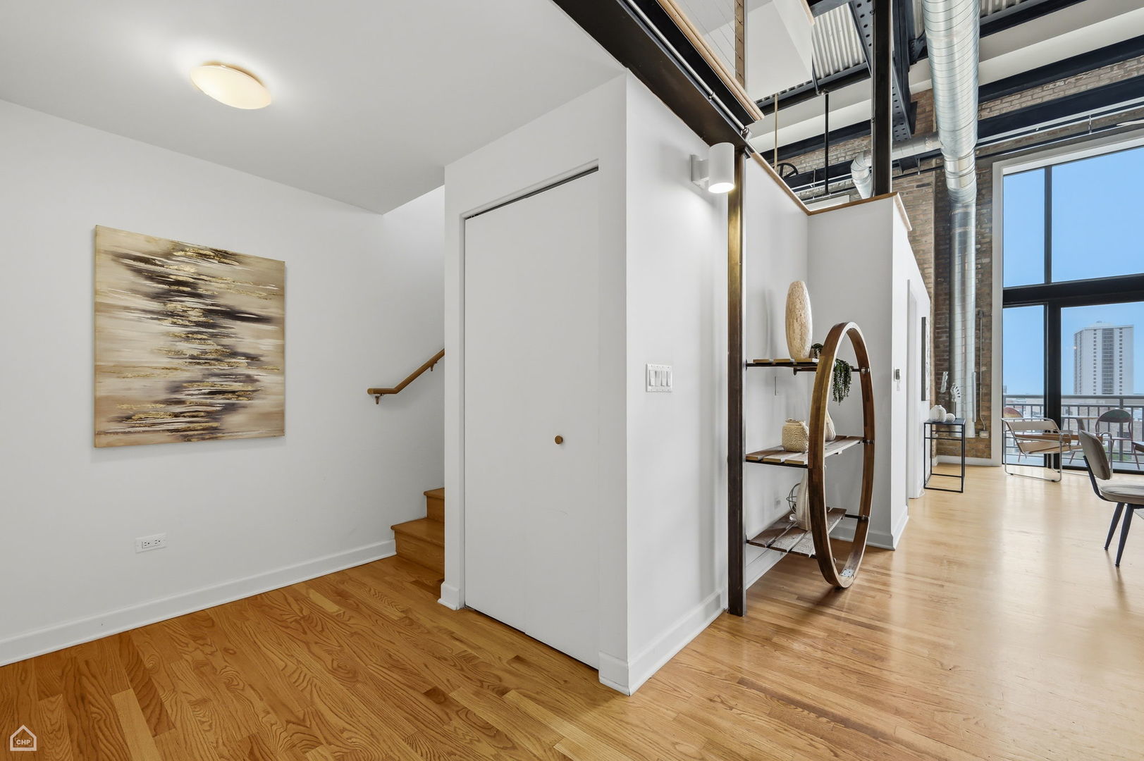 2545 S DEARBORN Street Unit: 702