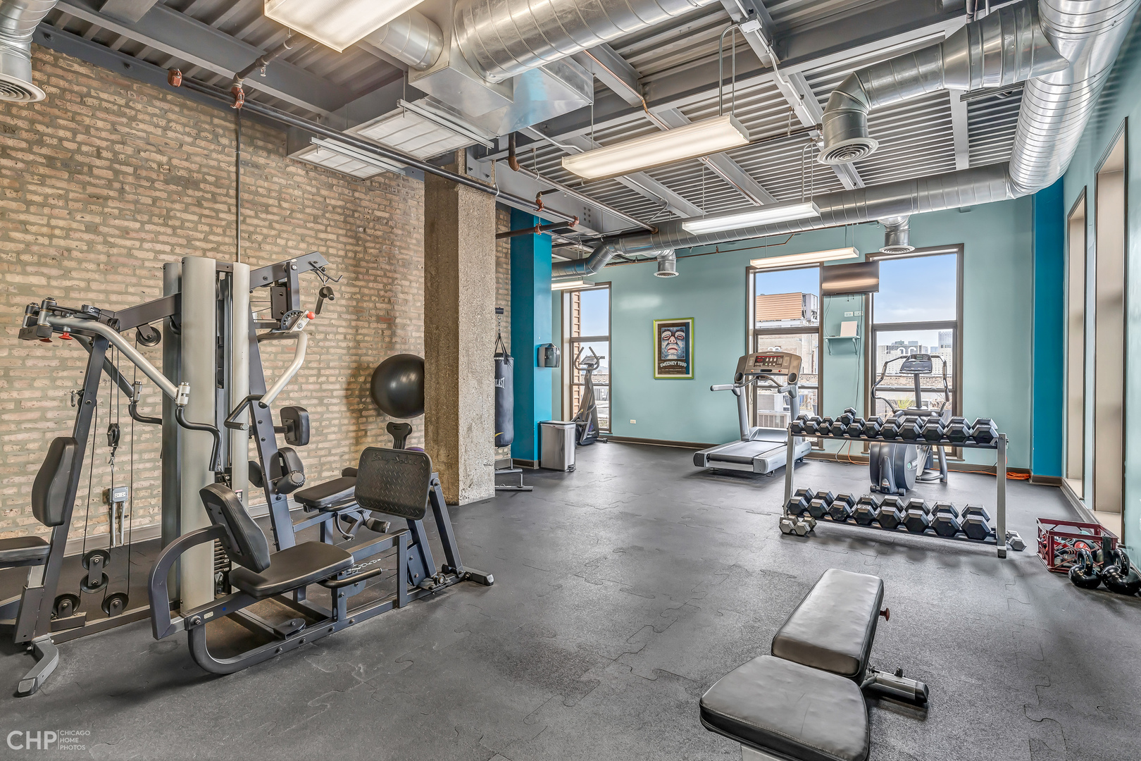 2545 S DEARBORN Street Unit: 702