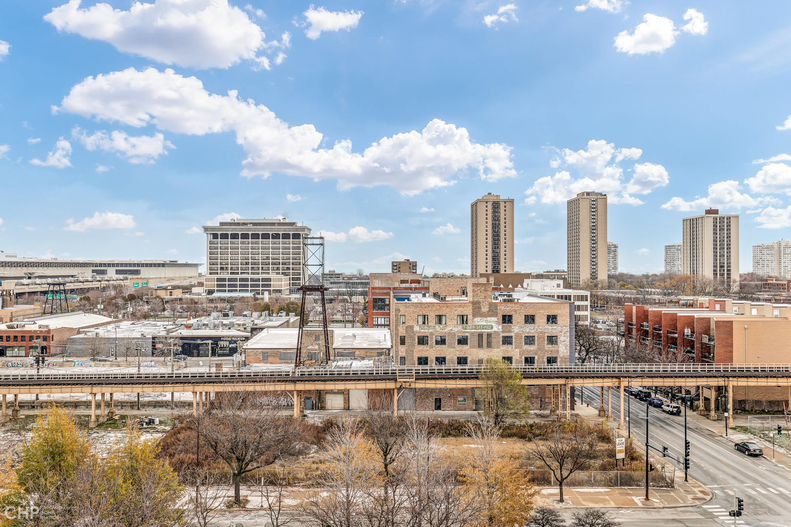 2545 S DEARBORN Street Unit: 702