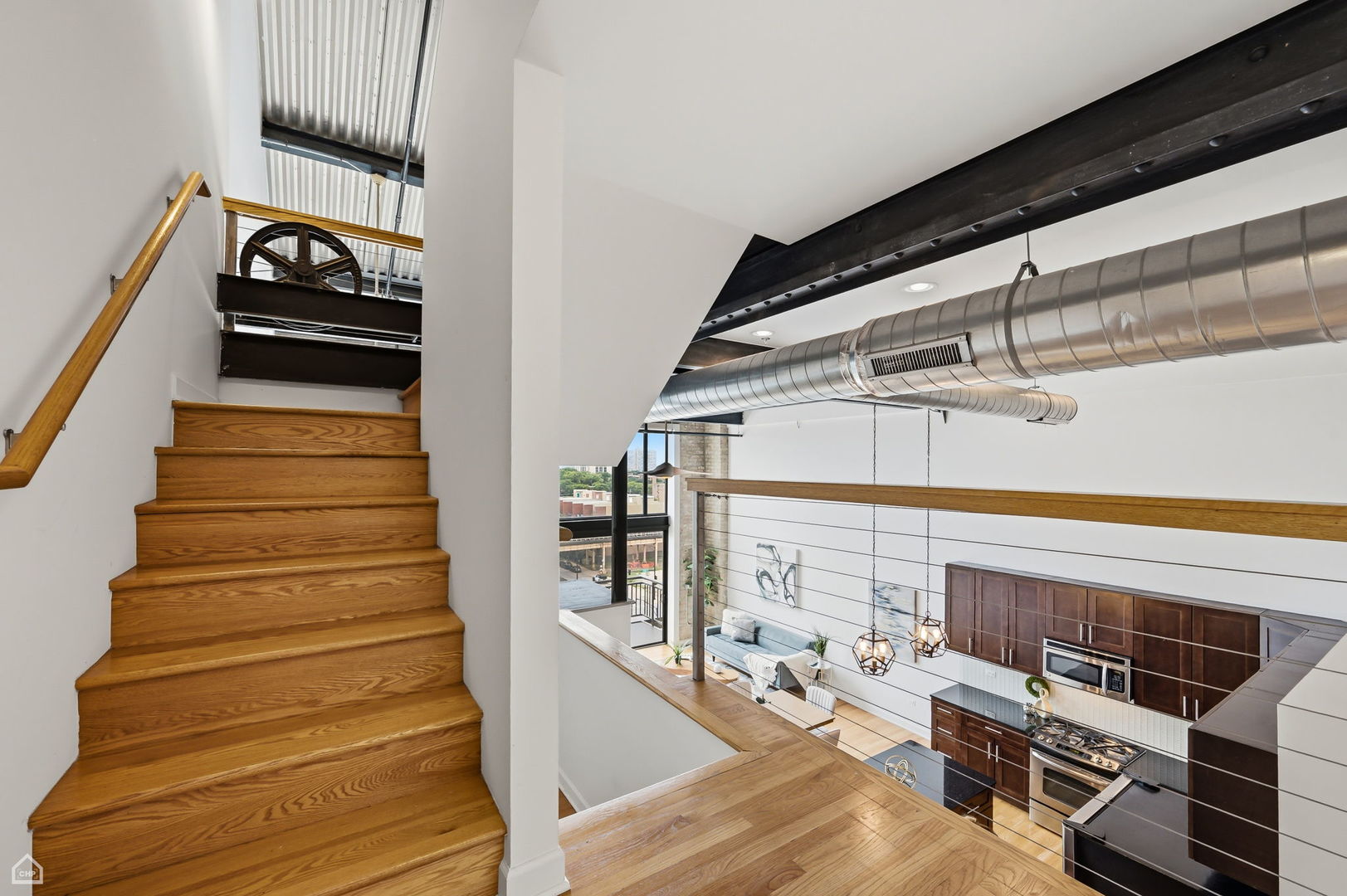 2545 S DEARBORN Street Unit: 702