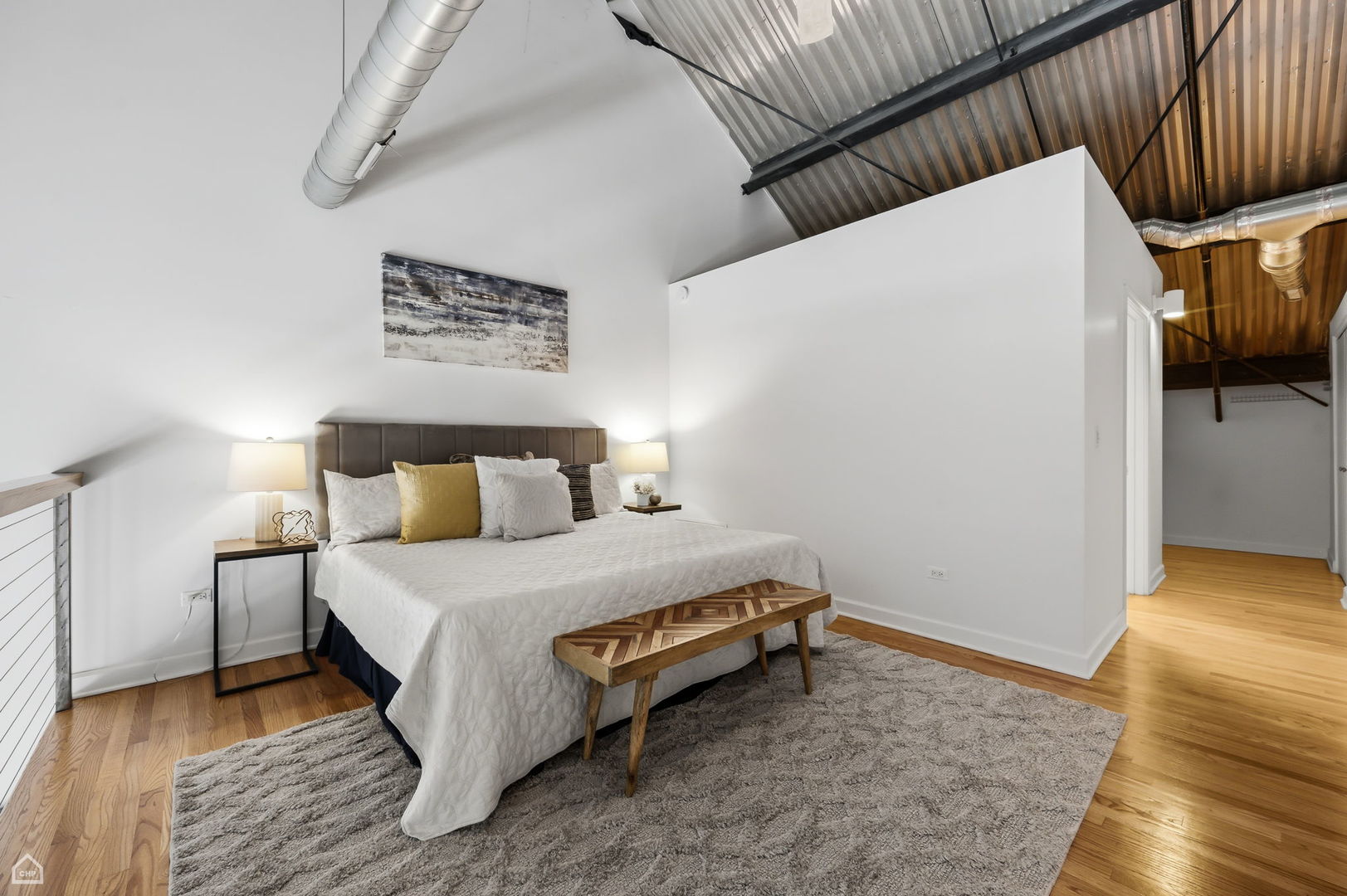 2545 S DEARBORN Street Unit: 702