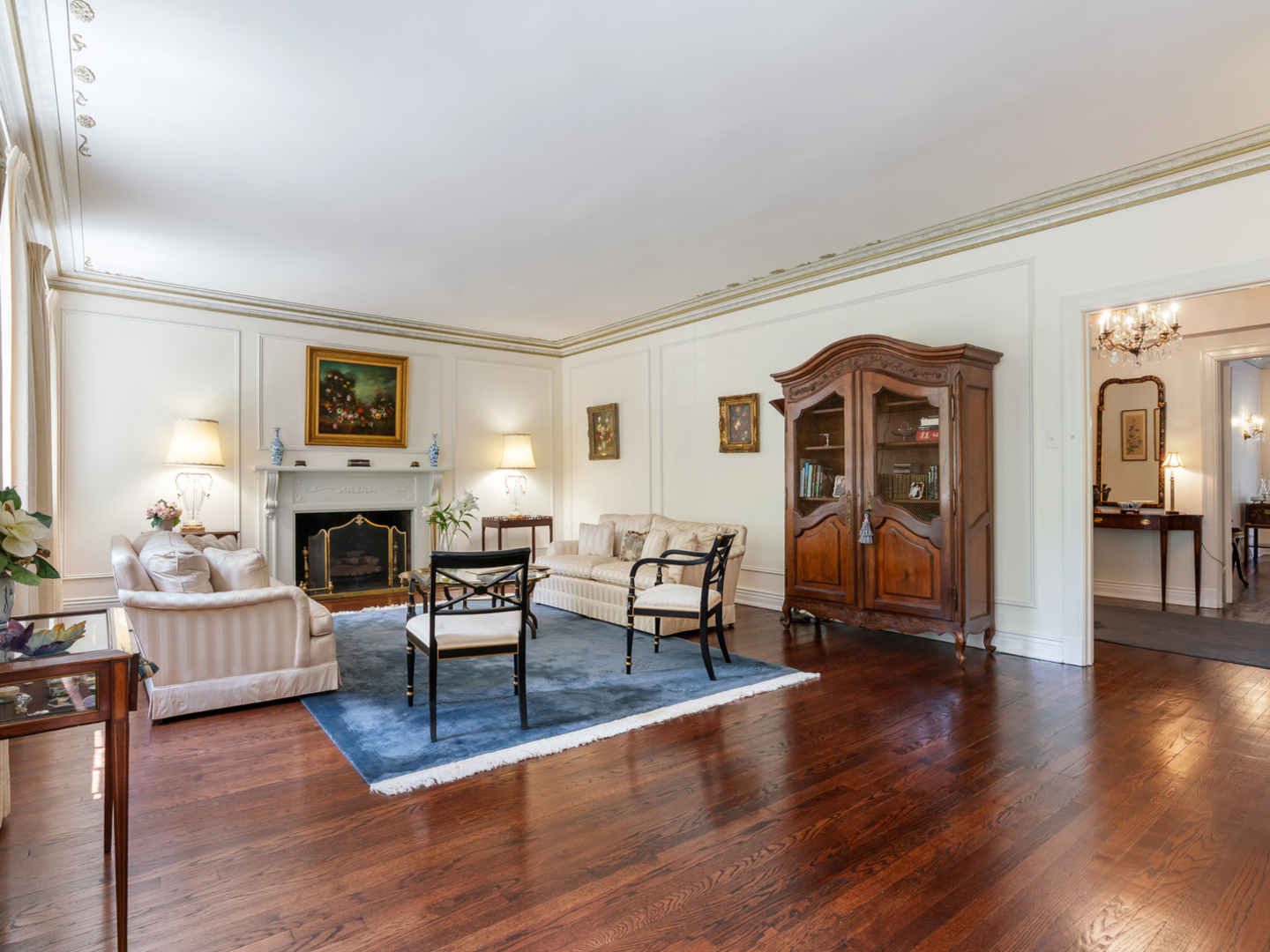 232 E Walton Place Unit: 3E
