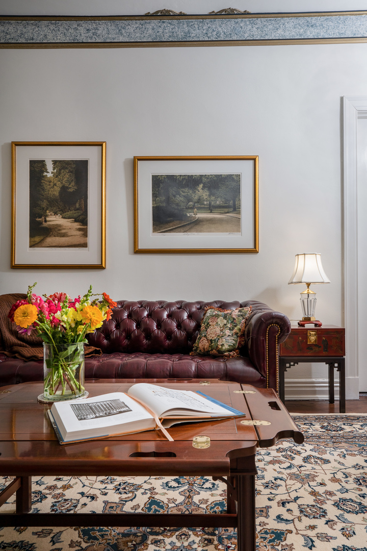 232 E Walton Place Unit: 3E