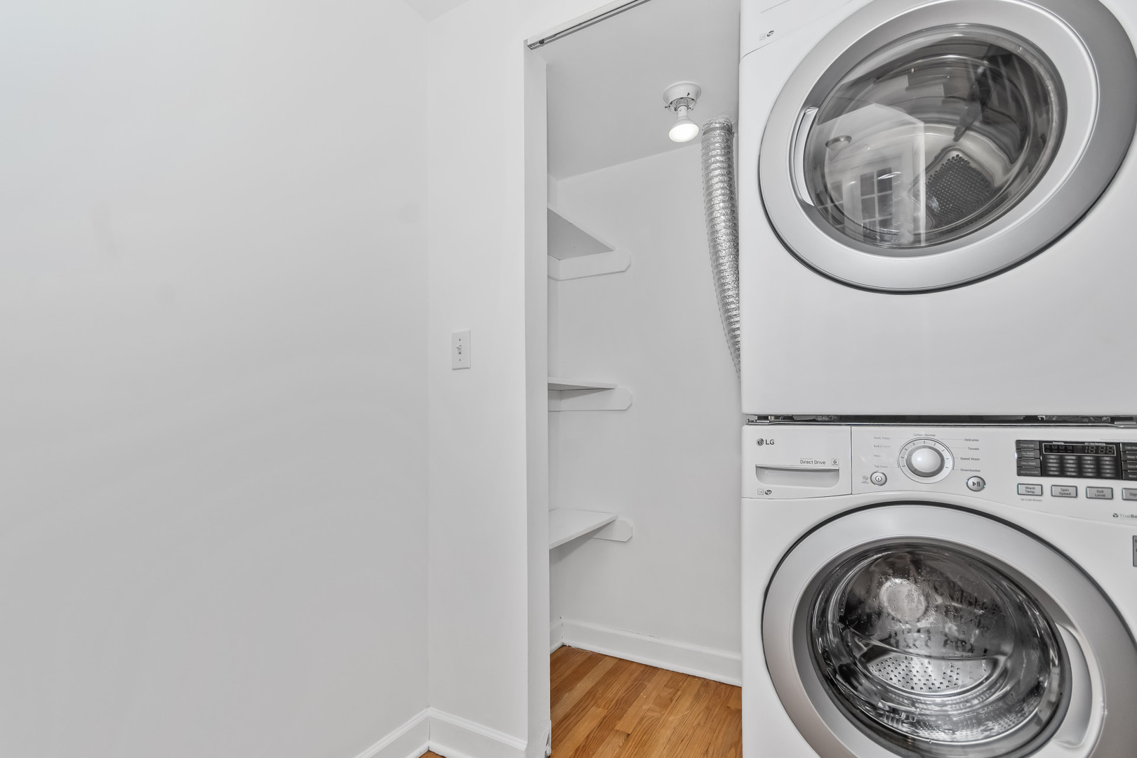 3222 W BERTEAU Avenue Unit: 1
