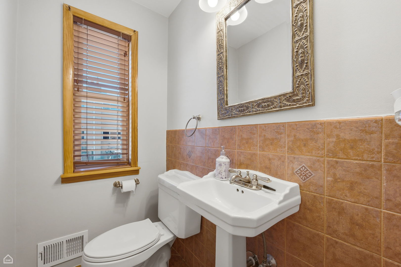 7862 W Lawrence Avenue Unit: B